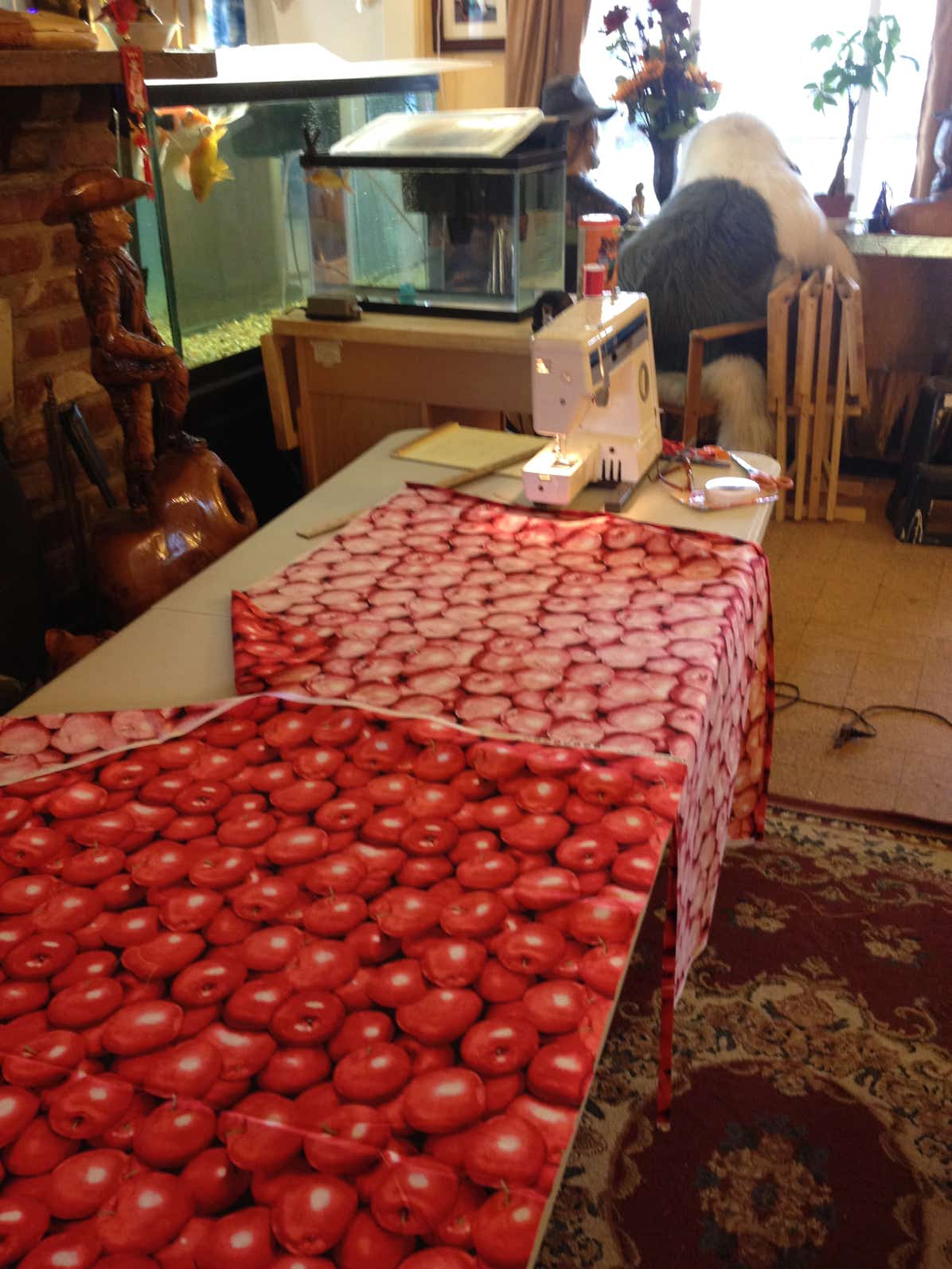 making apple curtains, sewing