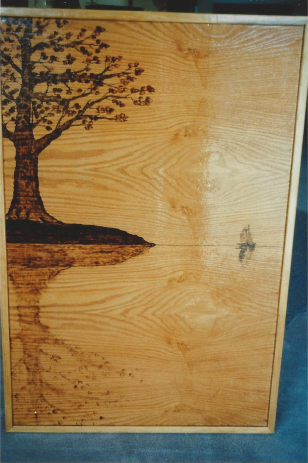 Wood Carving, Woodcarving, Wood Art, Tree table wood burning